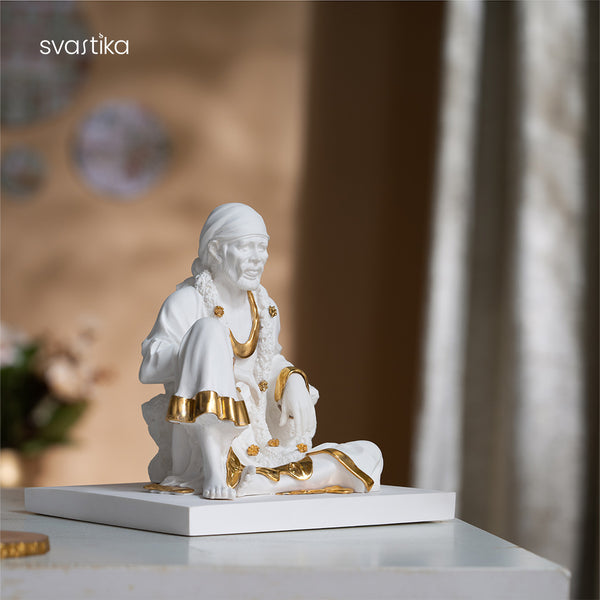 White Sitting Sai Baba Idol