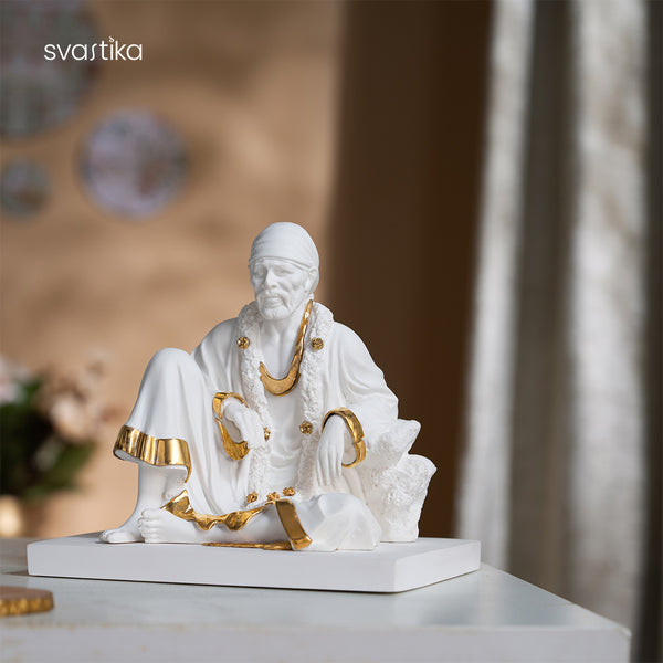 White Sitting Sai Baba murti