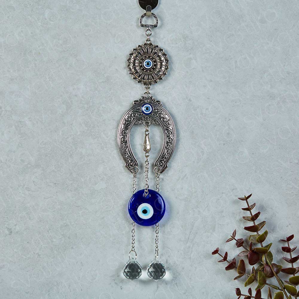 Lucky Horseshoe Eye Hanging for Luck and Harmony