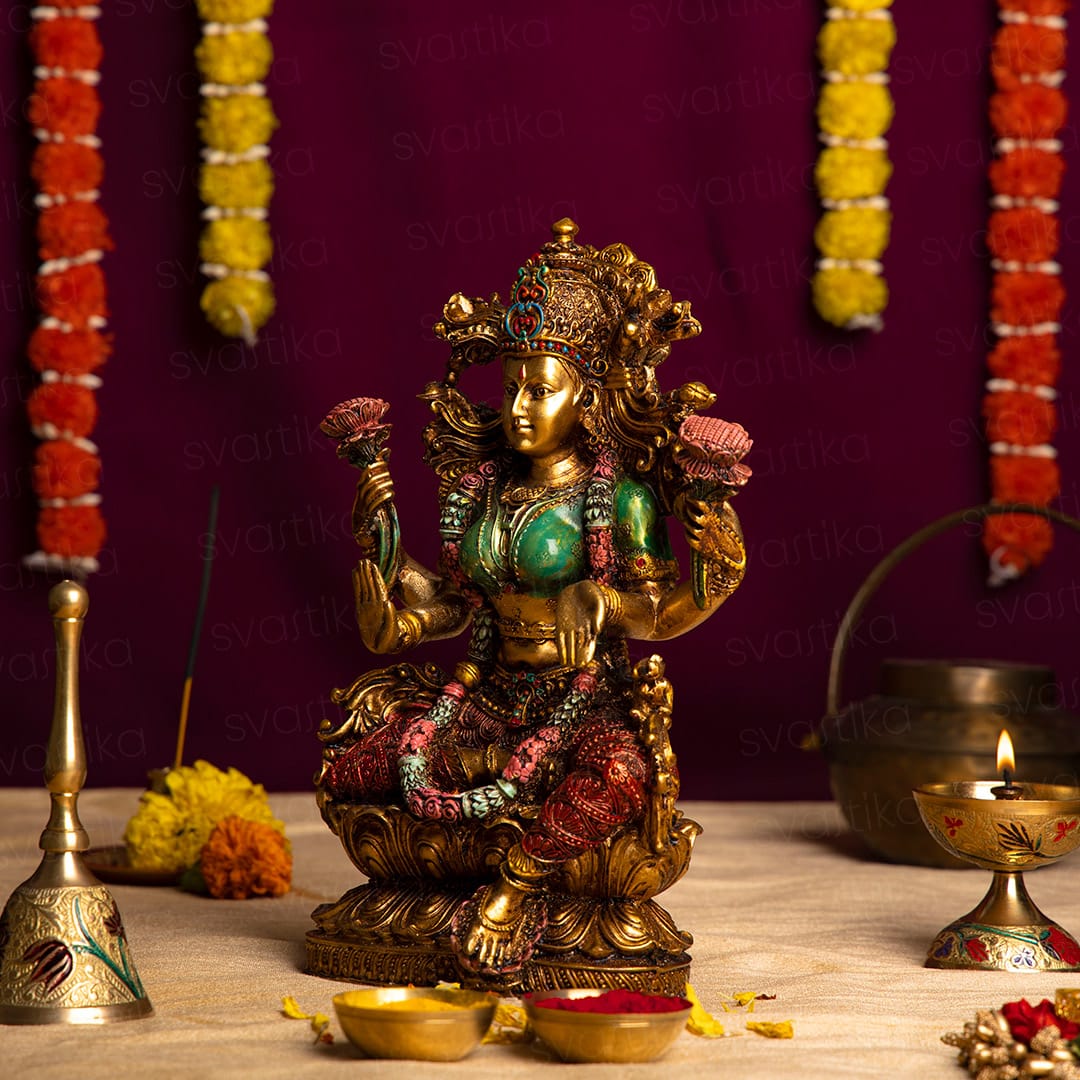 maa laxmi murti