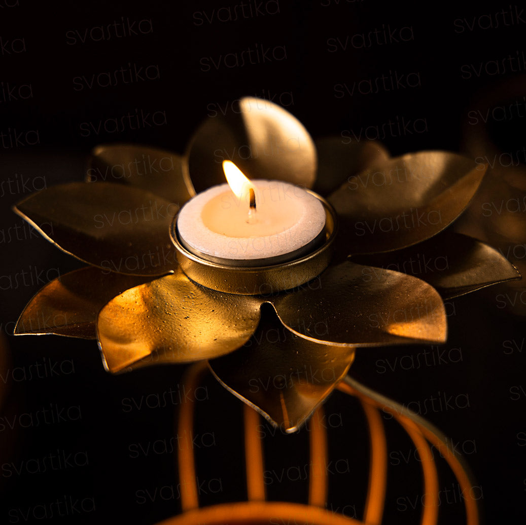 lotus candle holder with urli 