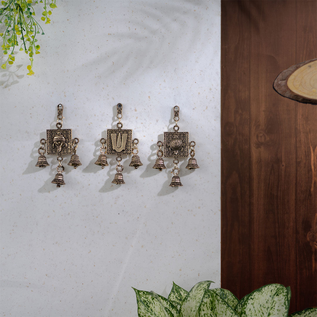 Balaji Namam Shanku Chakra Wall Hanging with Bells