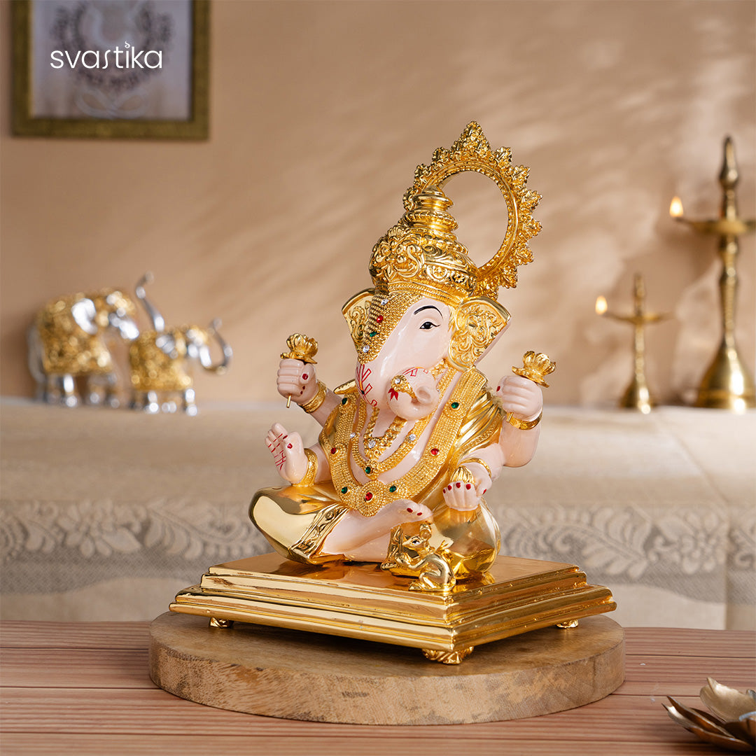 Dagdusheth Halwai Ganpati idol