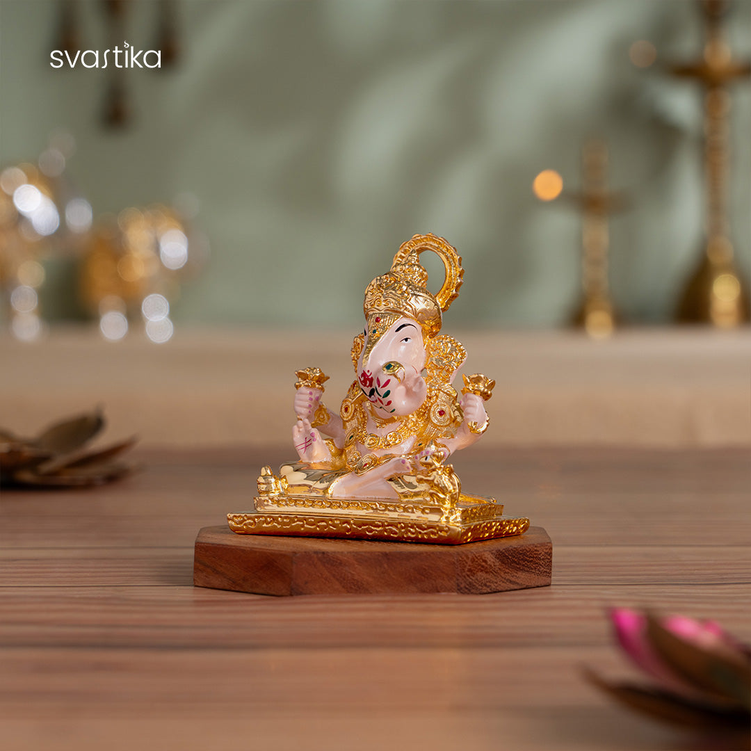 Dagdusheth Halwai Ganpati statue 