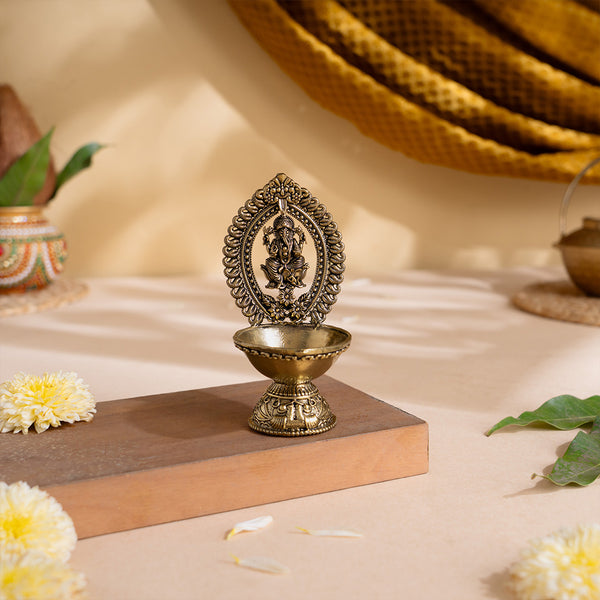 Divine Brass Ganesha Diya (4.5 Inch)