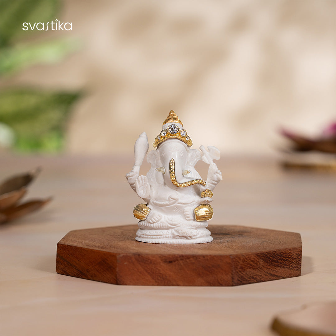 Four-Armed Vighnaharta Ganesha Idol for Car Dashboard (2.25 Inch)
