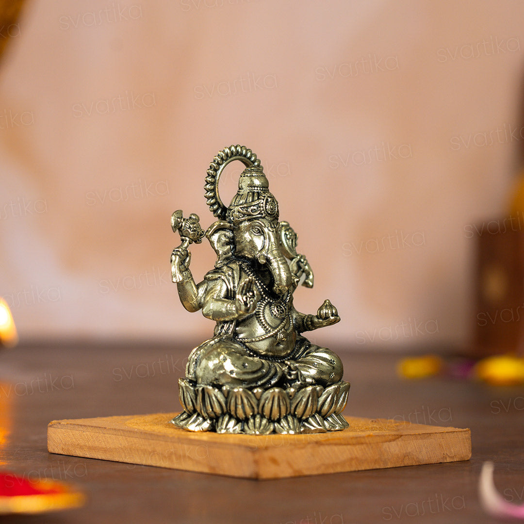 brass Ganesha Sitting on Lotus idol