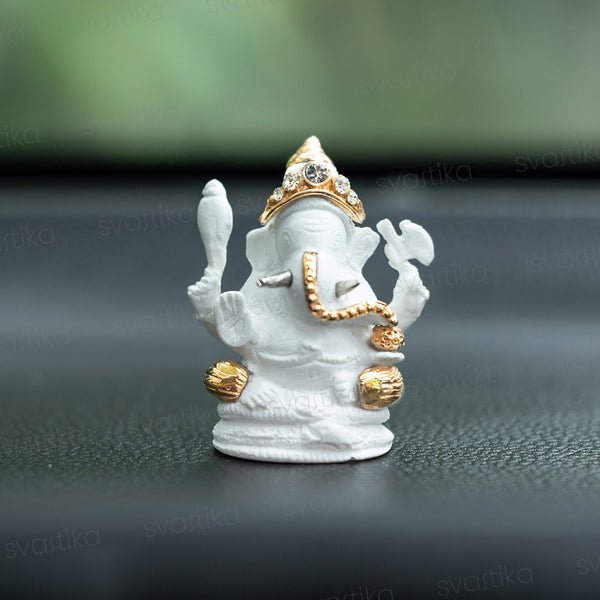 Four-Armed Vighnaharta Ganesha Idol for Car Dashboard (2.25 Inch)