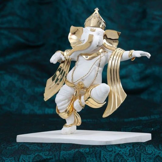Bungalow Rose Hindu Elephant God Ritual Dancing Ganesha Golden Statue 6 H  Deity Of Arts Wisdom And Knowledge Decor Figurine (Ganesh With Flute) 