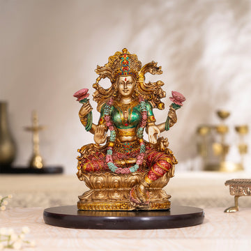 Goddess Lakshmi Maa Antique Murti - 10 Inch