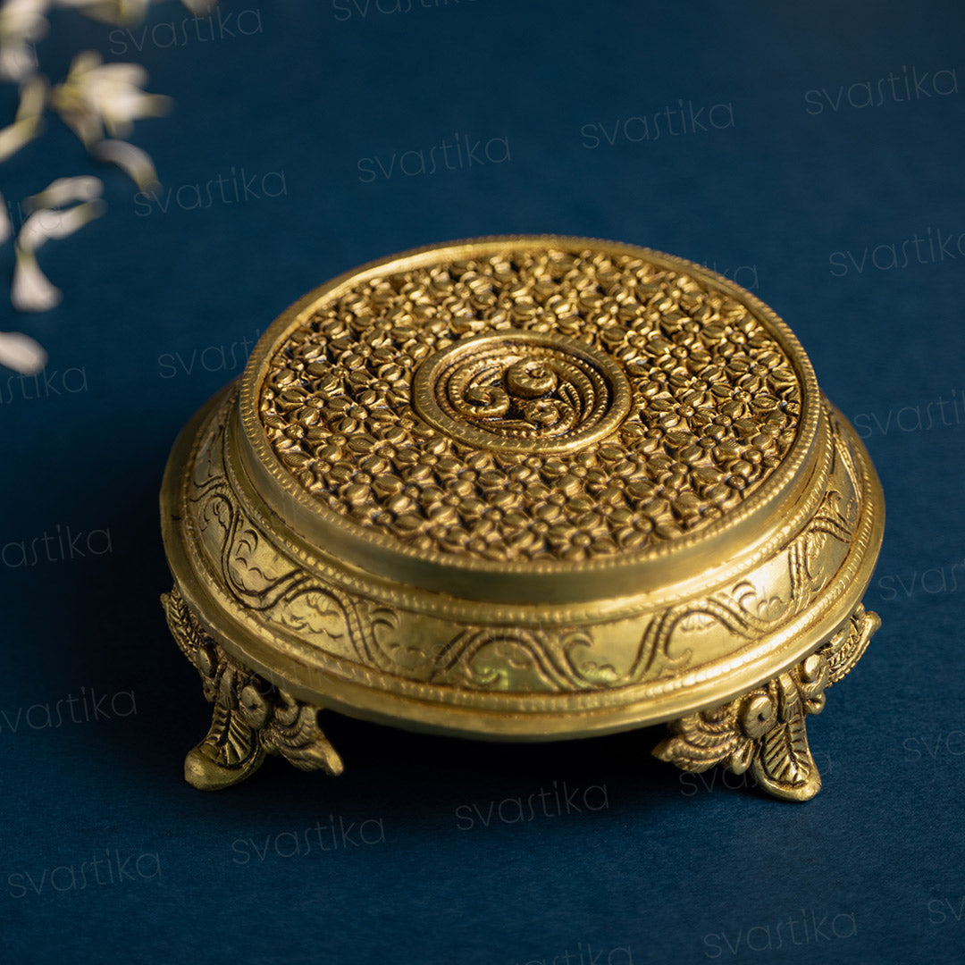 brass chowki