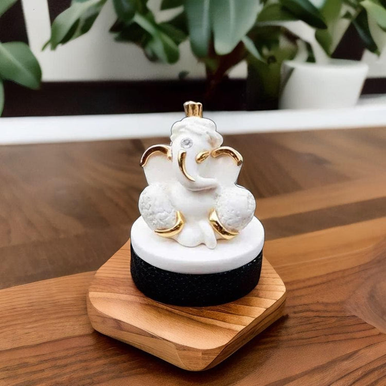 Buy Car Dashboard Idols Online in India God idols for Car Dashboard