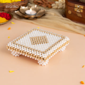 White & Gold Pearl Pooja Chowki (5 Inch)