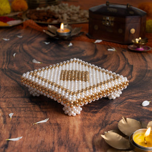 White & Gold Pearl Pooja Chowki (5 Inch)