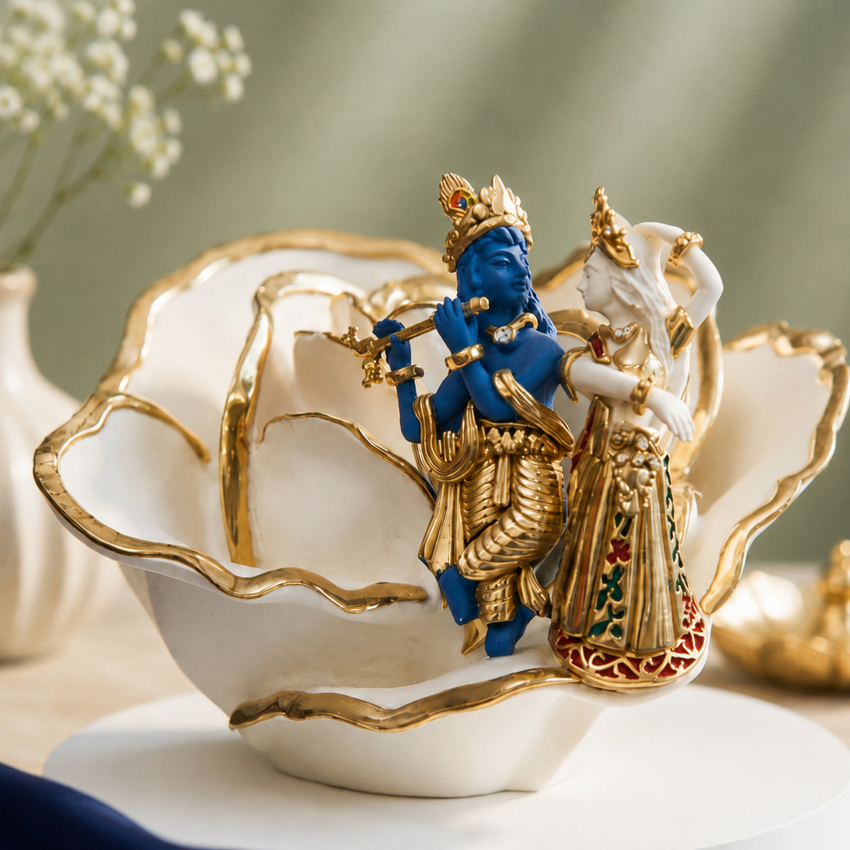 Radha Krishna Rose Murti in Eternal Love - close-up view